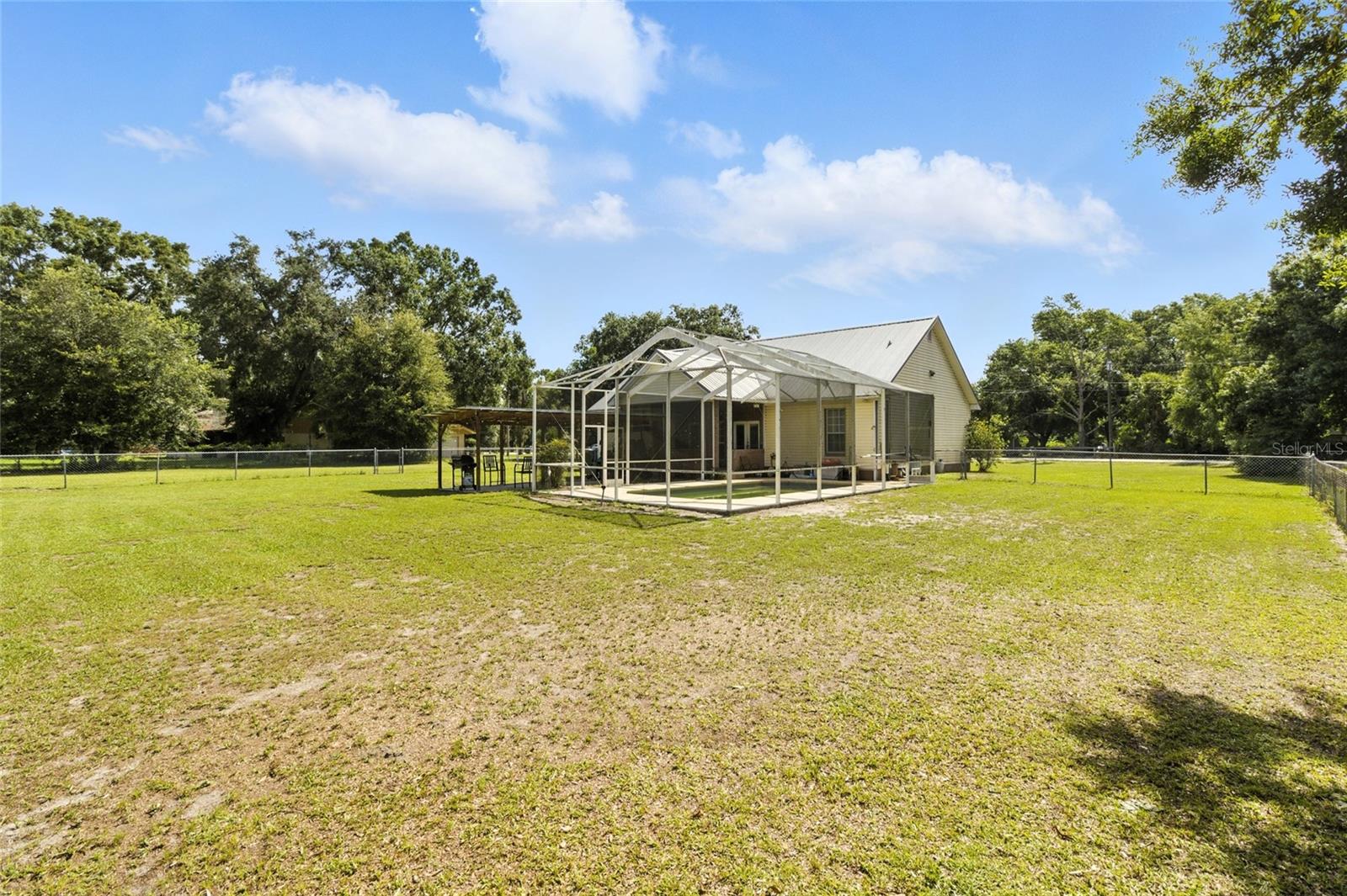 Image 44 of 50 For 5626 Sawyer Road
