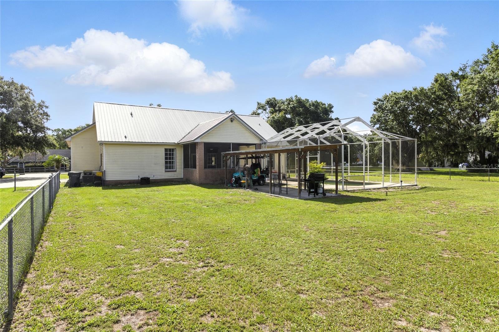 Image 45 of 50 For 5626 Sawyer Road