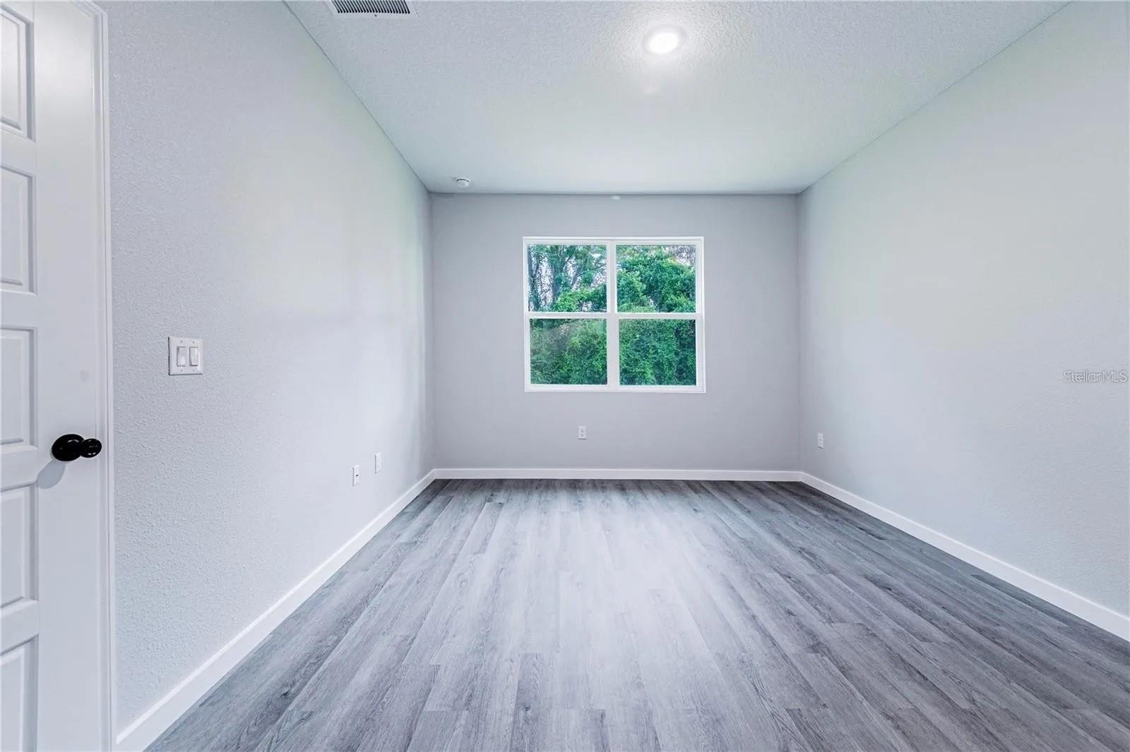 Image 11 of 20 For 0 Robinson Drive