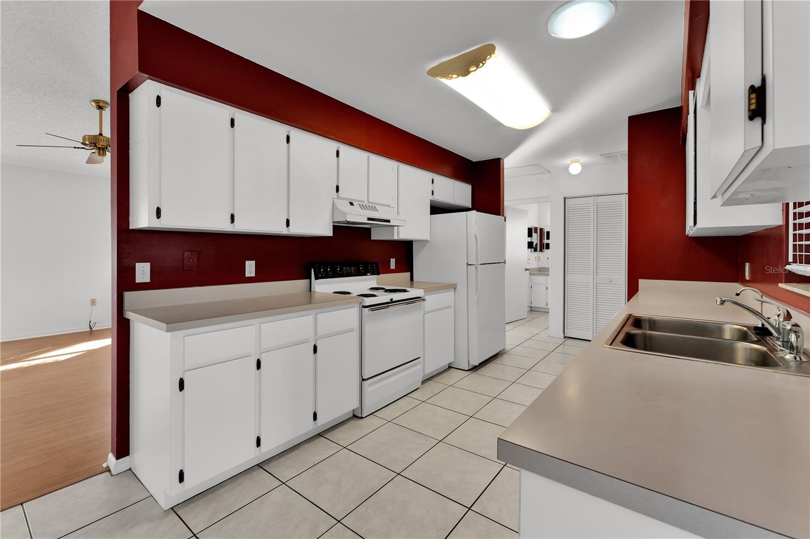 Image 10 of 62 For 3102 Pebble Bend Drive