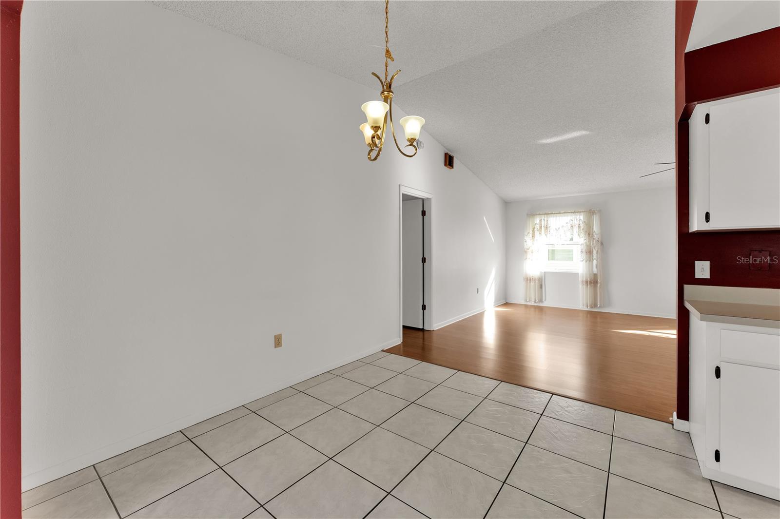 Image 13 of 62 For 3102 Pebble Bend Drive