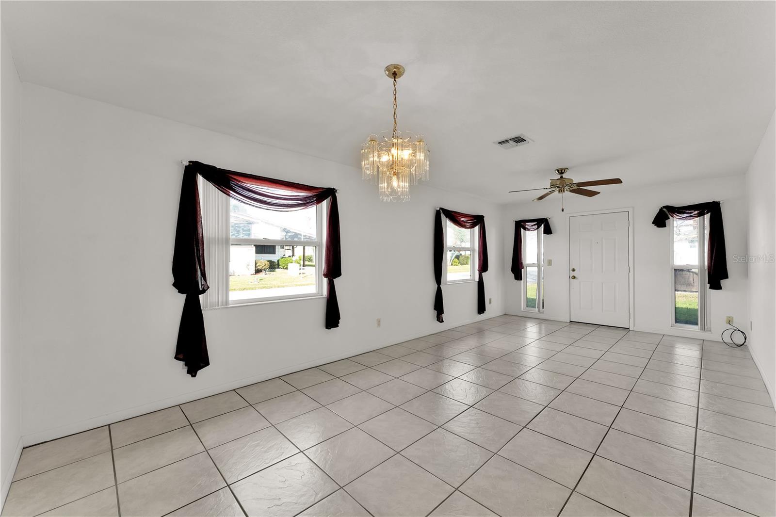 Image 14 of 62 For 3102 Pebble Bend Drive