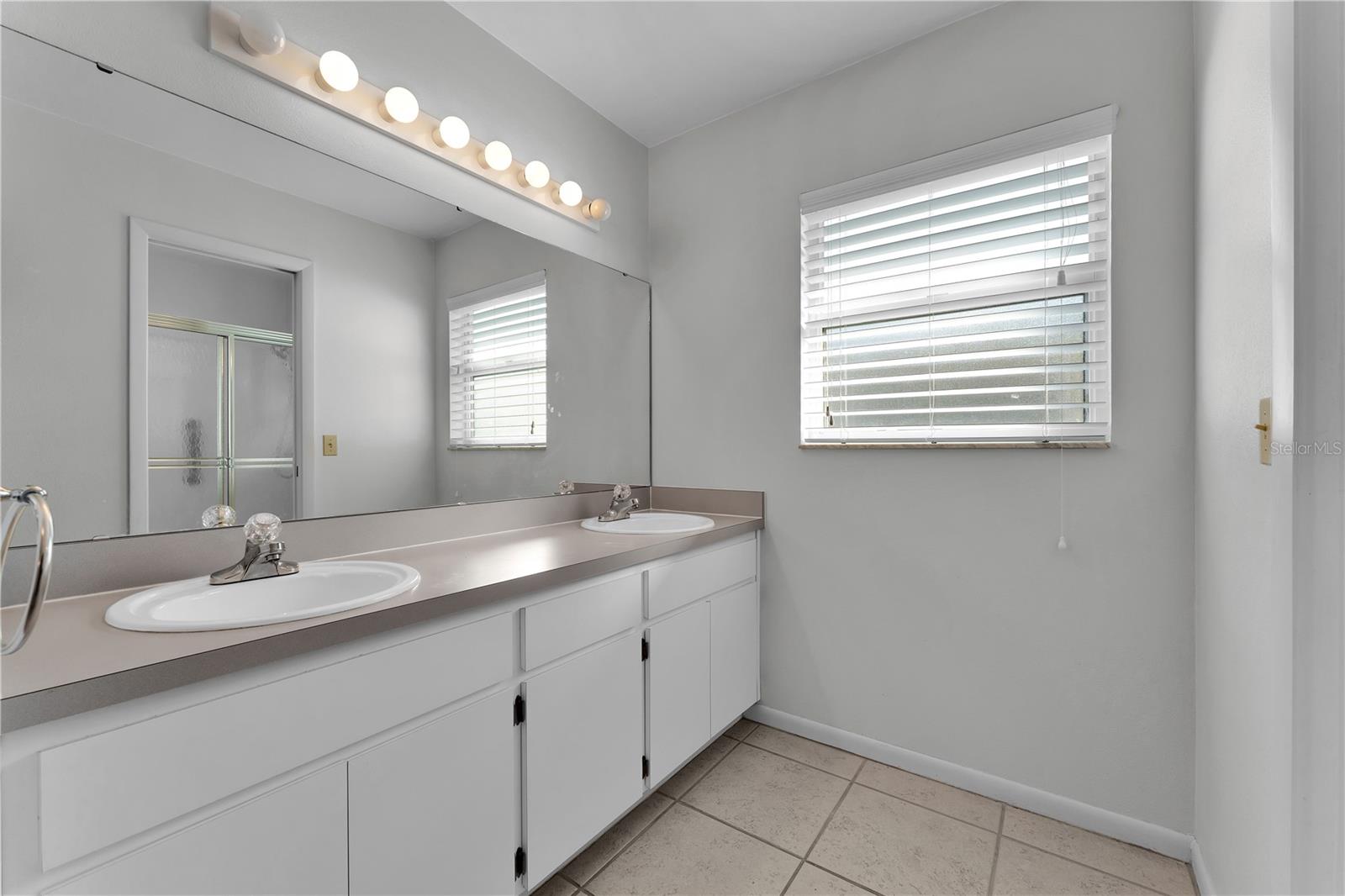Image 18 of 62 For 3102 Pebble Bend Drive