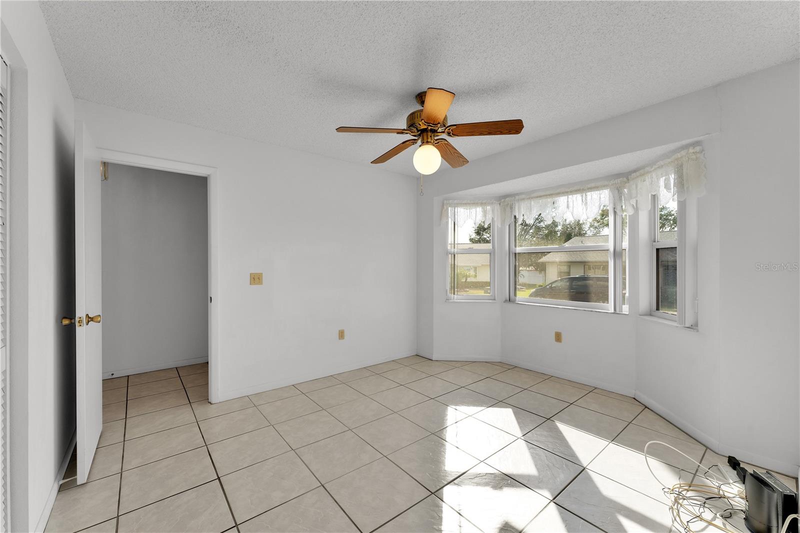 Image 21 of 62 For 3102 Pebble Bend Drive