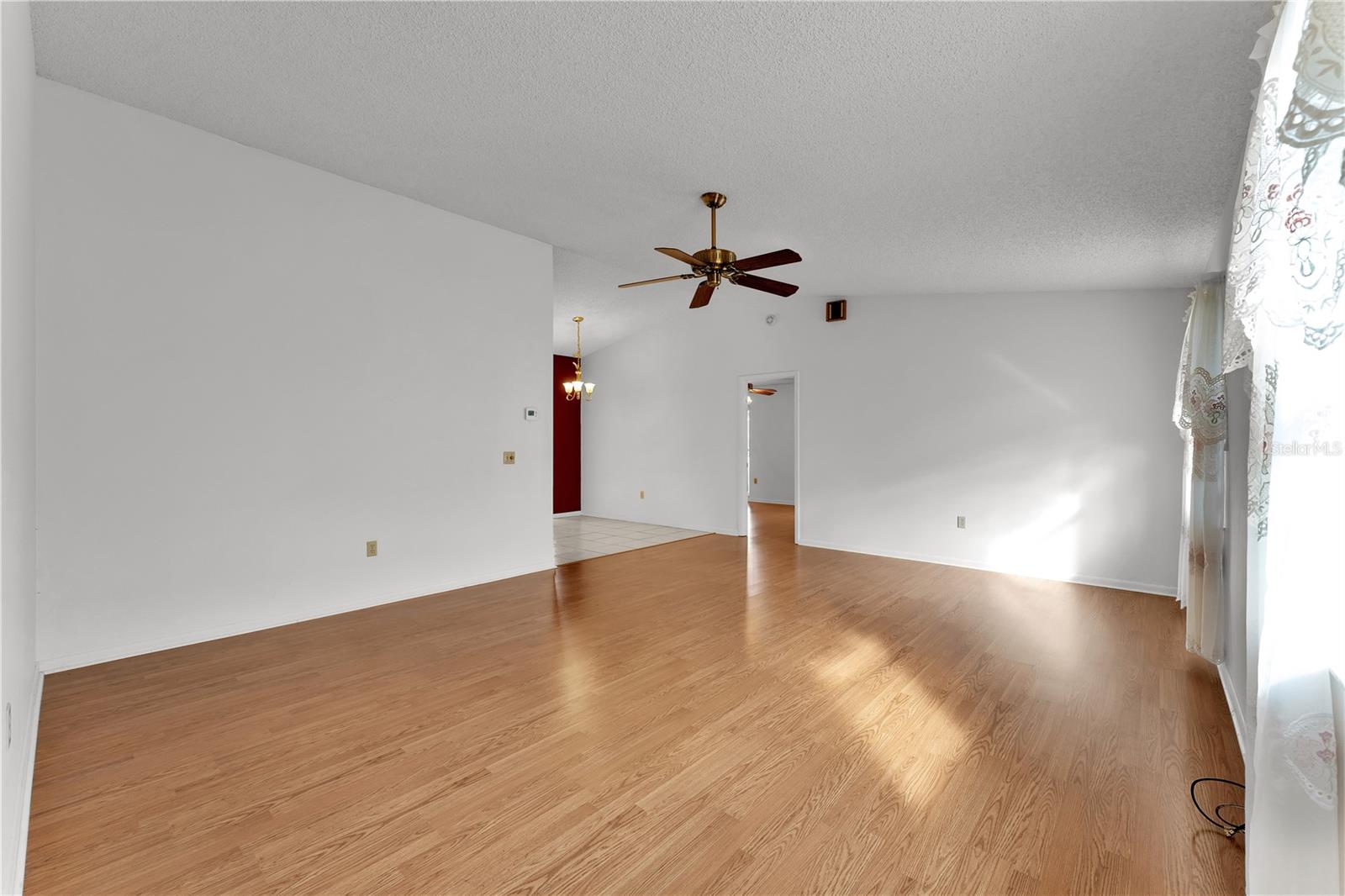 Image 5 of 62 For 3102 Pebble Bend Drive