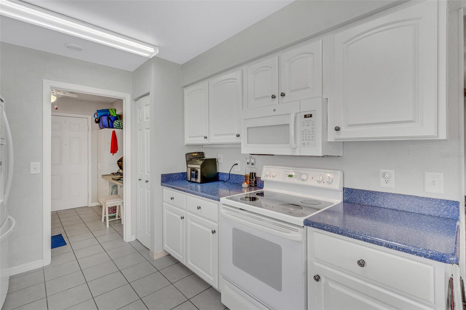 Image 6 of 34 For 2173 Mission Hills Drive