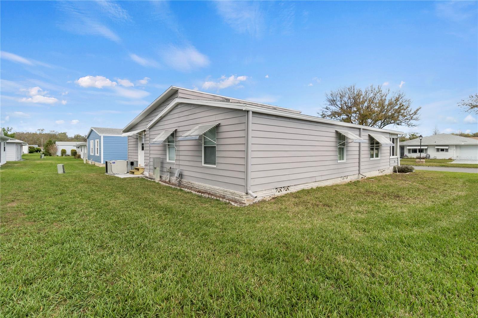 Image 34 of 47 For 4911 Colonnades Club Boulevard
