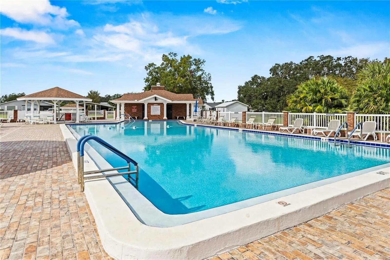 Image 45 of 47 For 4911 Colonnades Club Boulevard