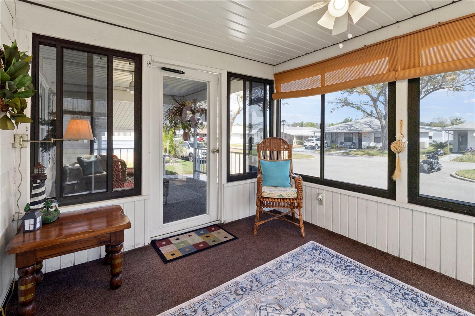 Image 5 of 47 For 4911 Colonnades Club Boulevard