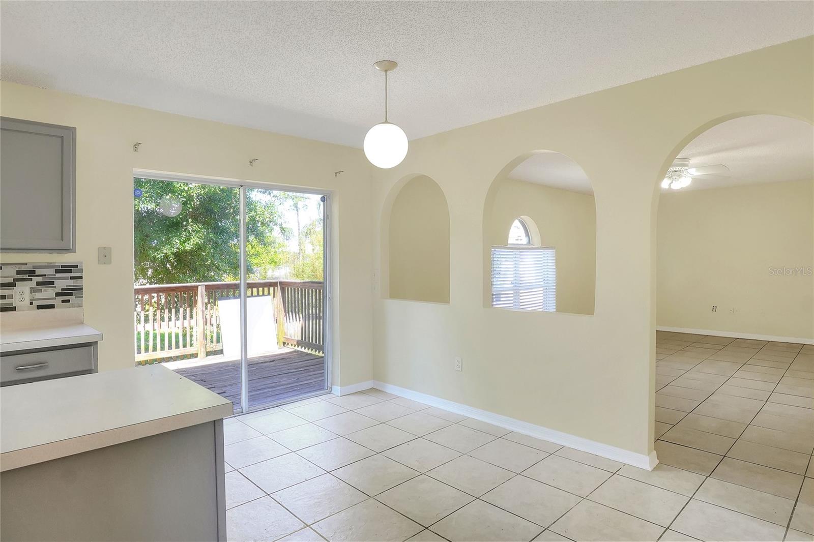 Image 18 of 53 For 186 Rosedale Drive