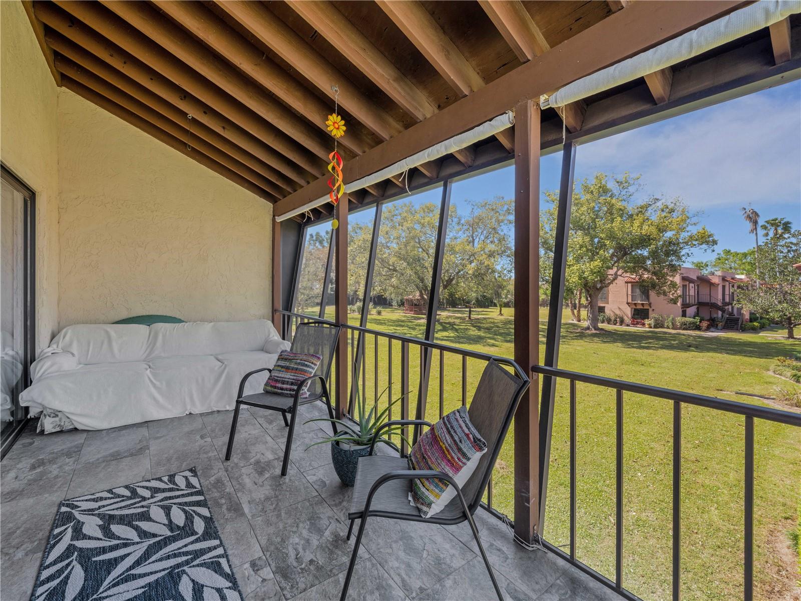 Image 26 of 33 For 227 La Casa  Ch 227