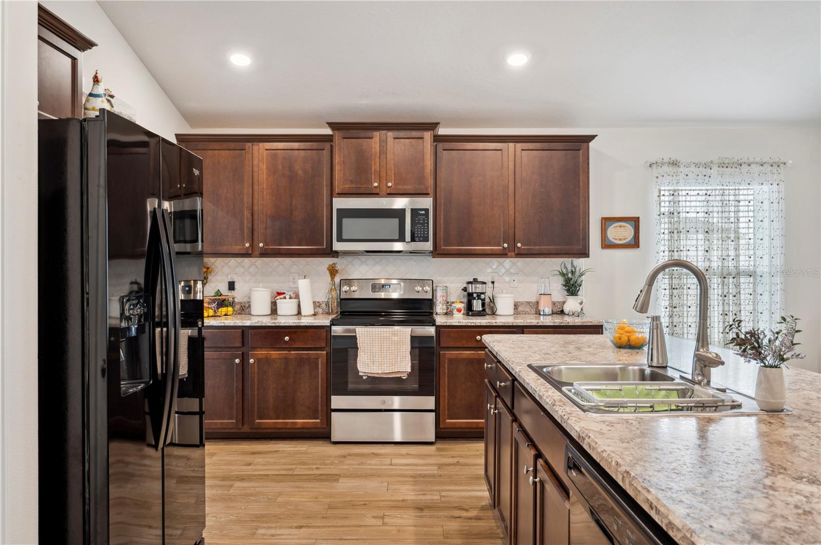 Image 10 of 40 For 2085 Pecos Drive