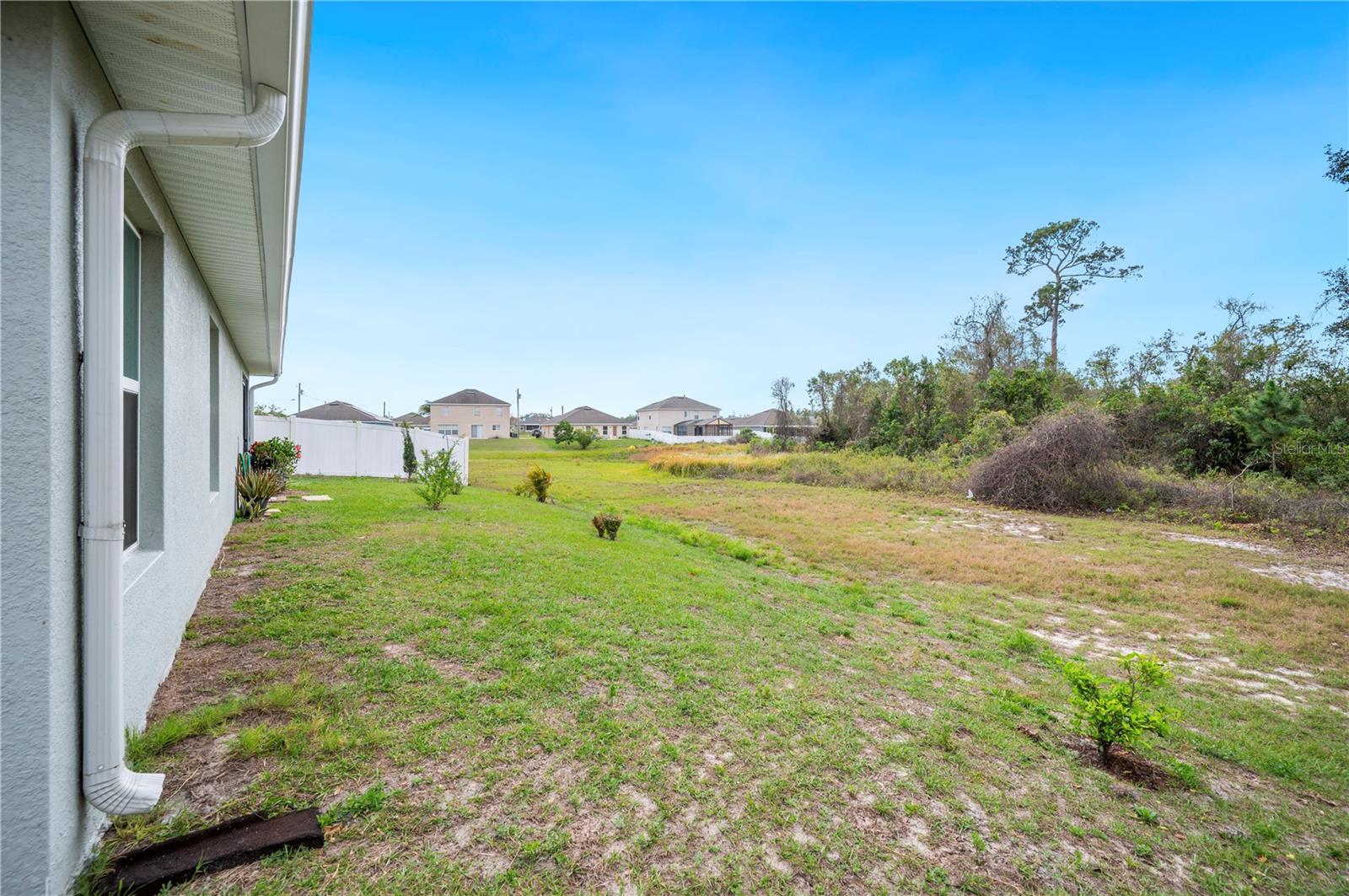 Image 36 of 40 For 2085 Pecos Drive