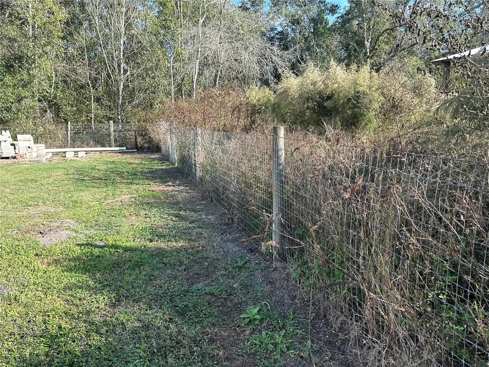 Image 22 of 27 For 104 Wildlife Trail