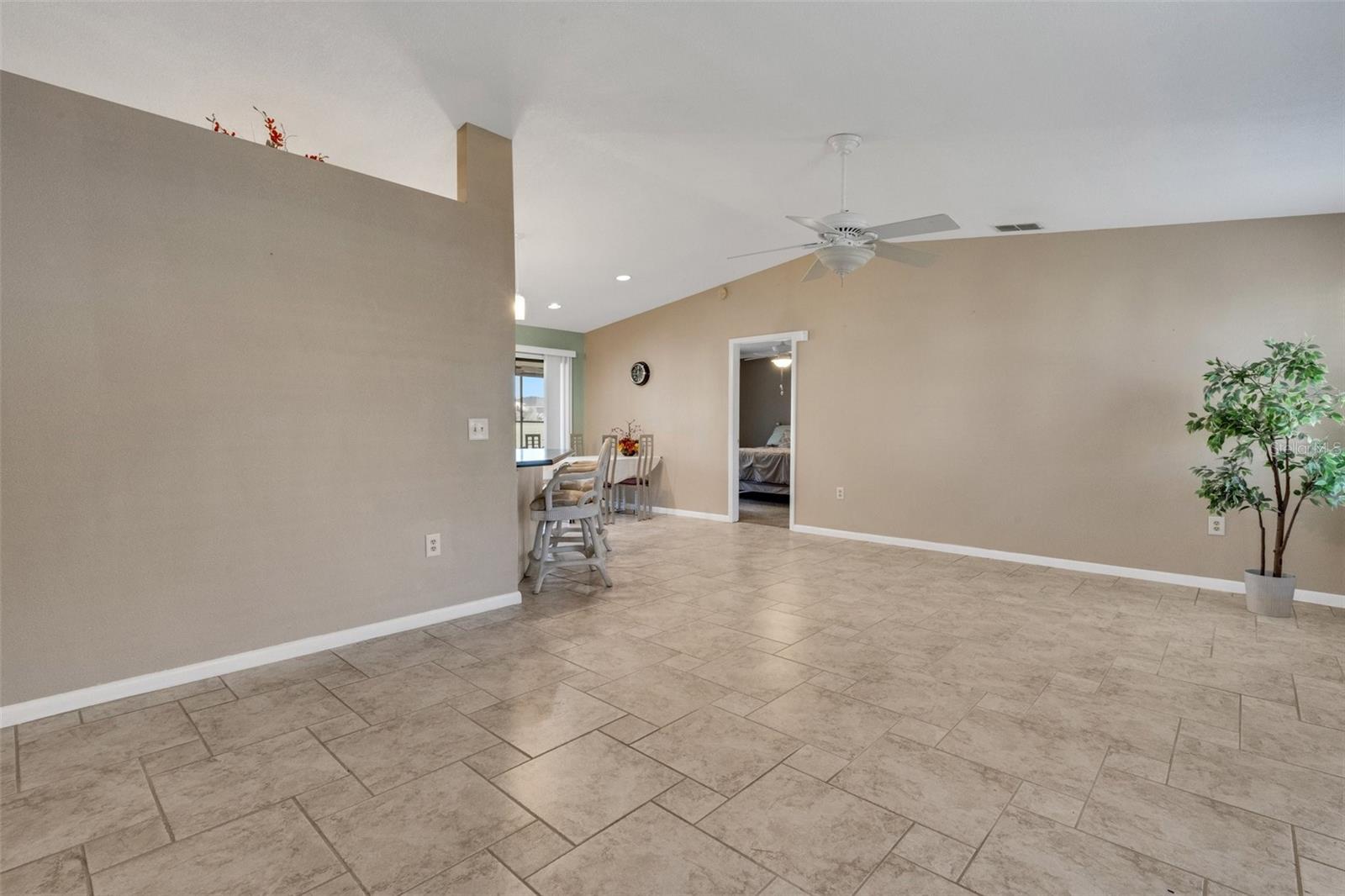 Image 3 of 26 For 3173 Sand Trap Court