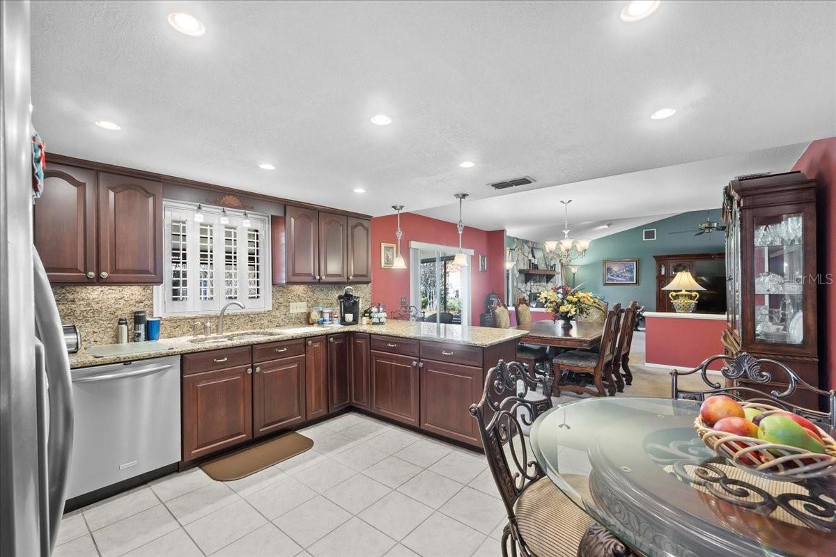 Image 10 of 46 For 5432 Weber Place