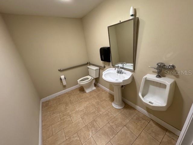 Image 20 of 28 For 2200 - 2204 Us 27 Highway S