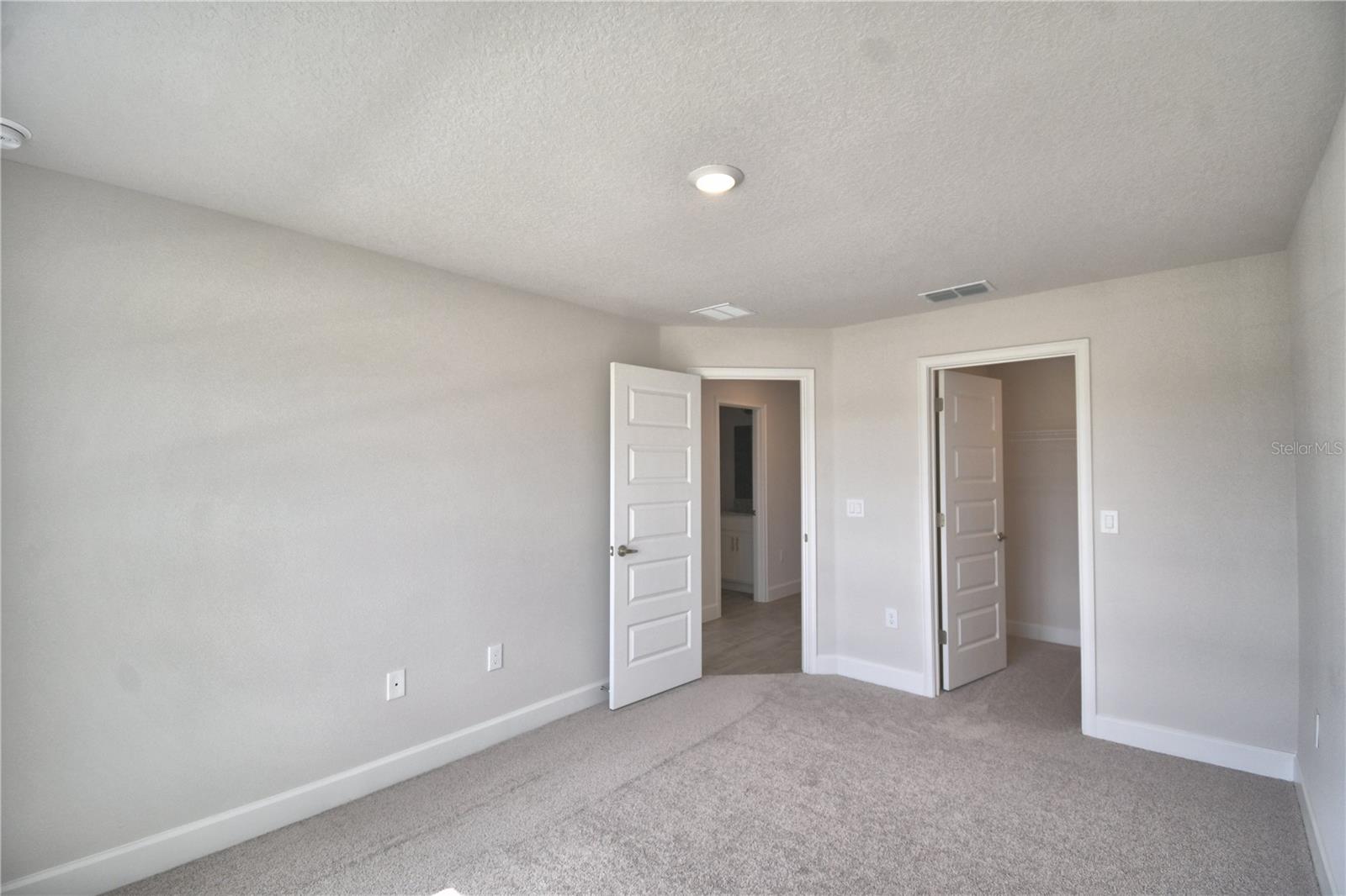 Image 42 of 76 For 4322 Juliana Lake Drive
