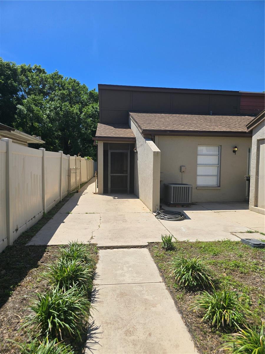 Image 2 of 18 For 2927 7 Iron Drive 0