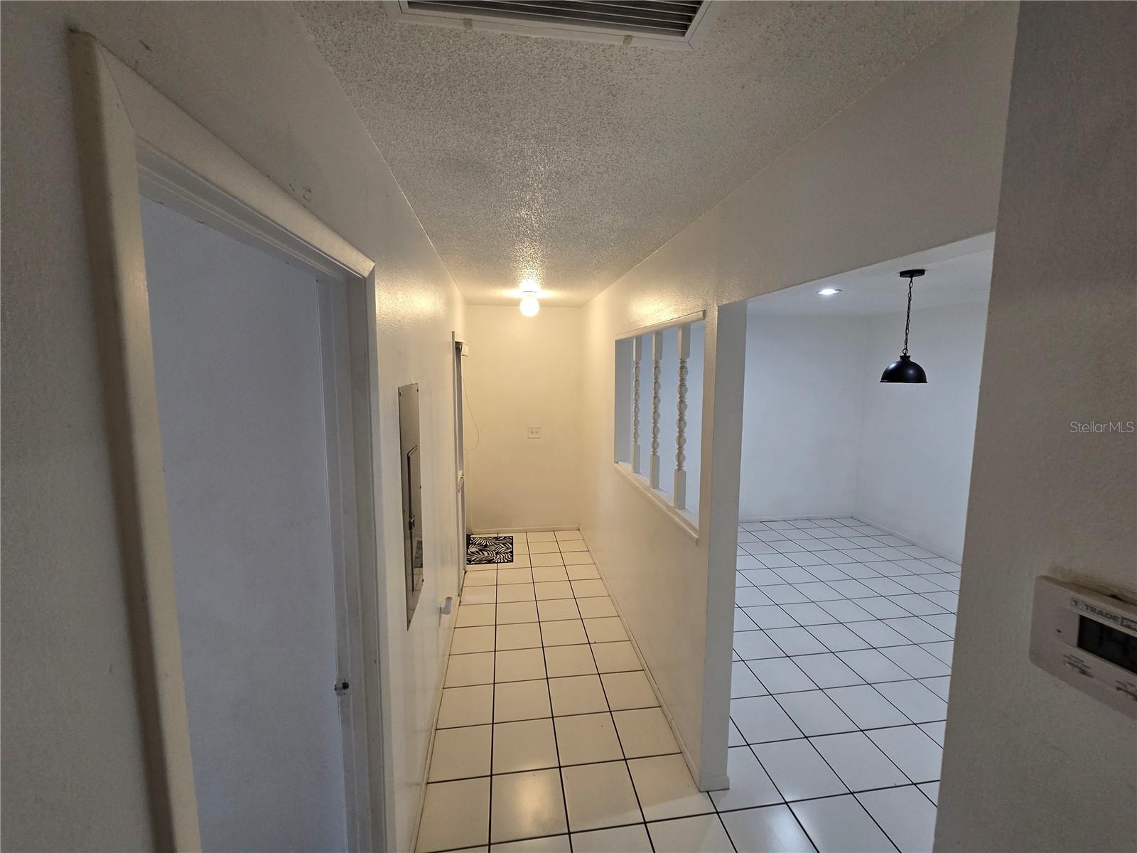Image 3 of 18 For 2927 7 Iron Drive 0