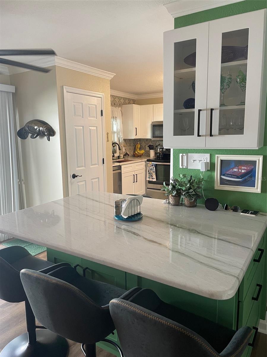 Image 13 of 36 For 247 Pompano Drive Se A