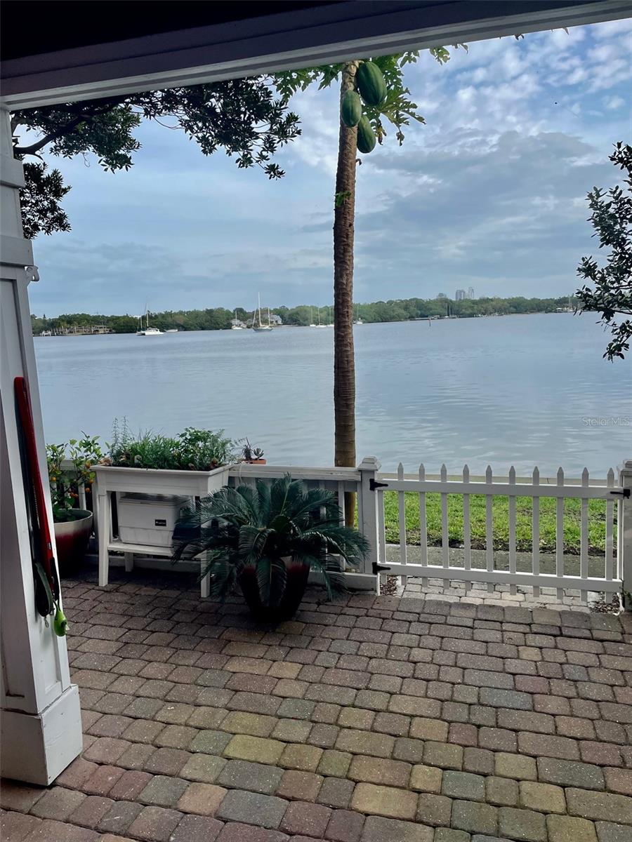 Image 22 of 36 For 247 Pompano Drive Se A