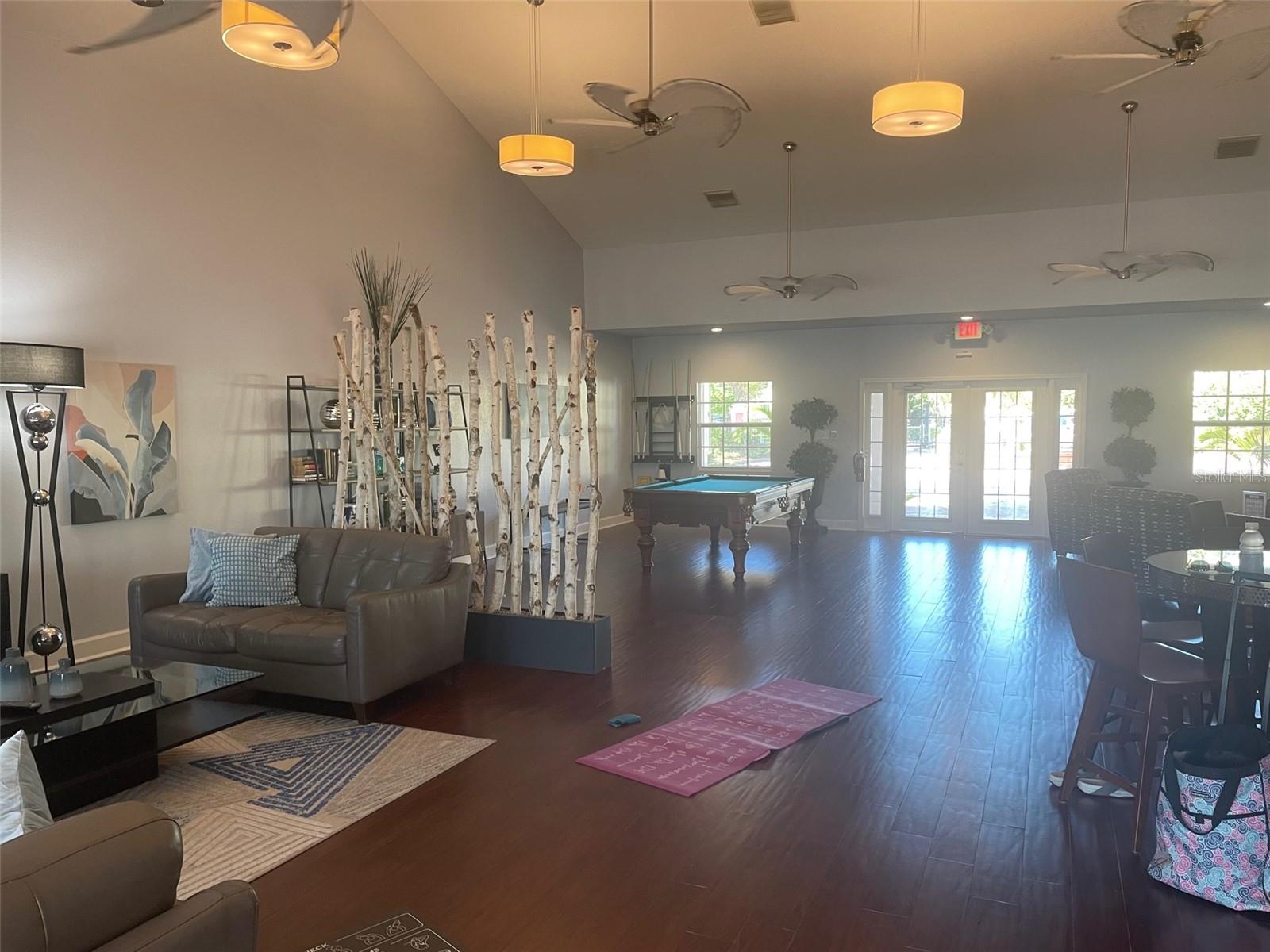 Image 31 of 36 For 247 Pompano Drive Se A