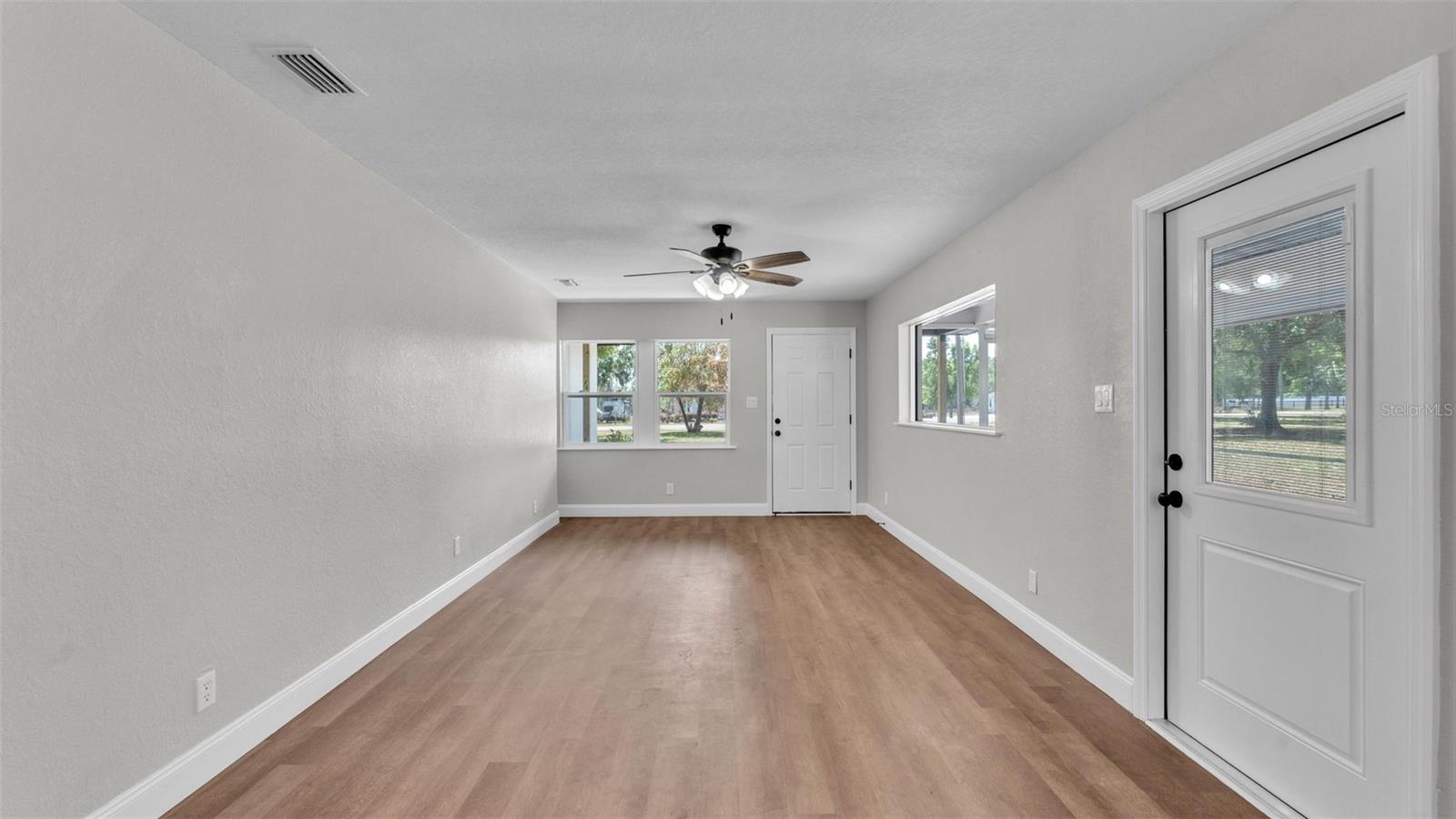 Image 11 of 42 For 1650 Mcleod Street