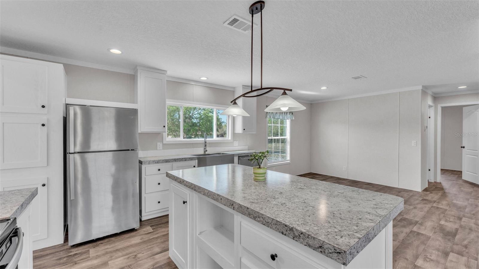 Image 10 of 48 For 5535 Lake Buffum Road