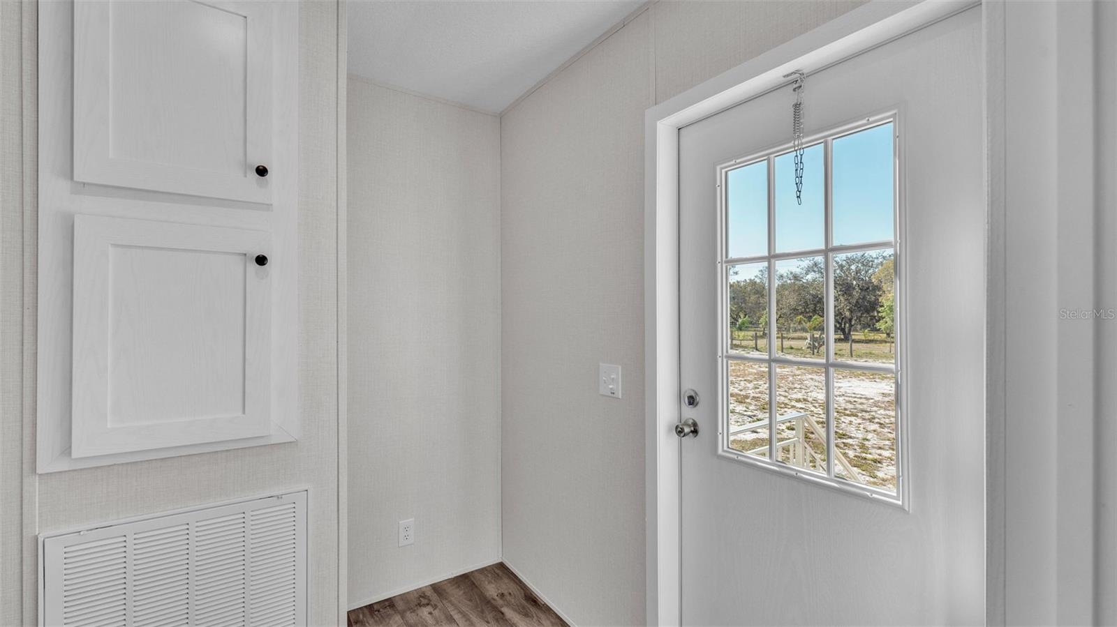 Image 32 of 48 For 5535 Lake Buffum Road