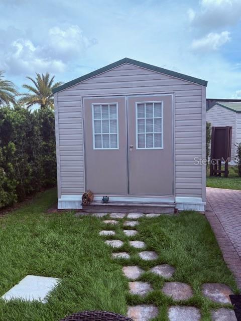Image 4 of 12 For 2418 Limewood Avenue