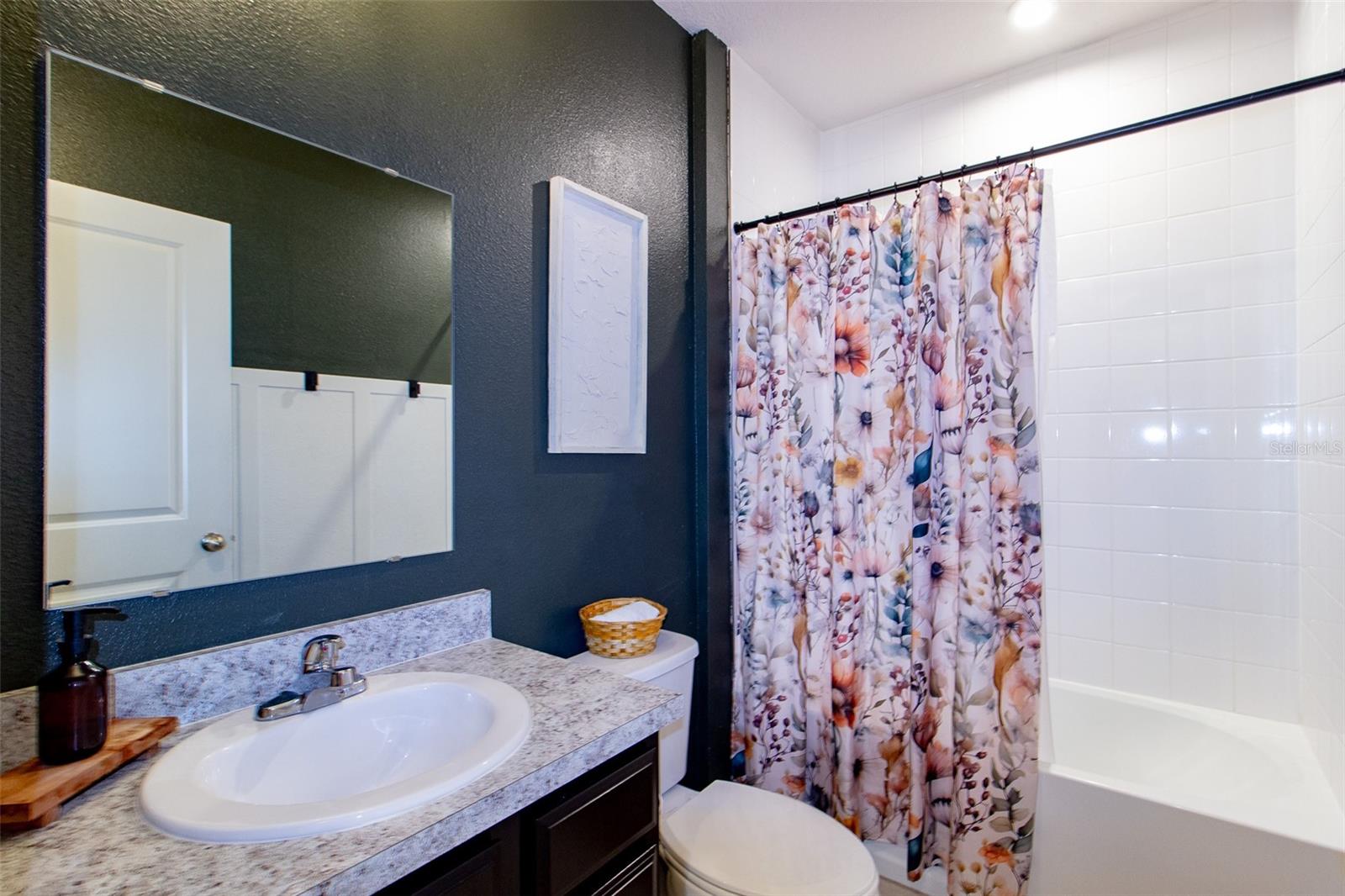 Image 11 of 22 For 542 Eagle Landing Boulevard