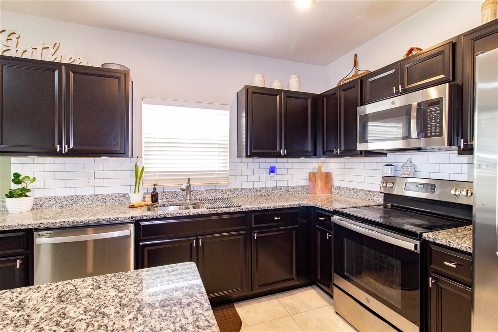 Image 6 of 22 For 542 Eagle Landing Boulevard