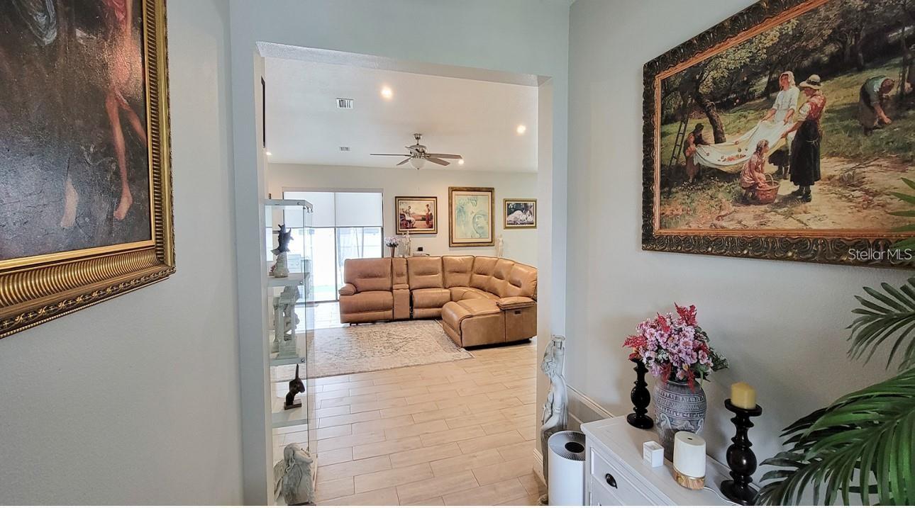 Image 3 of 17 For 2436 Avenue D Sw