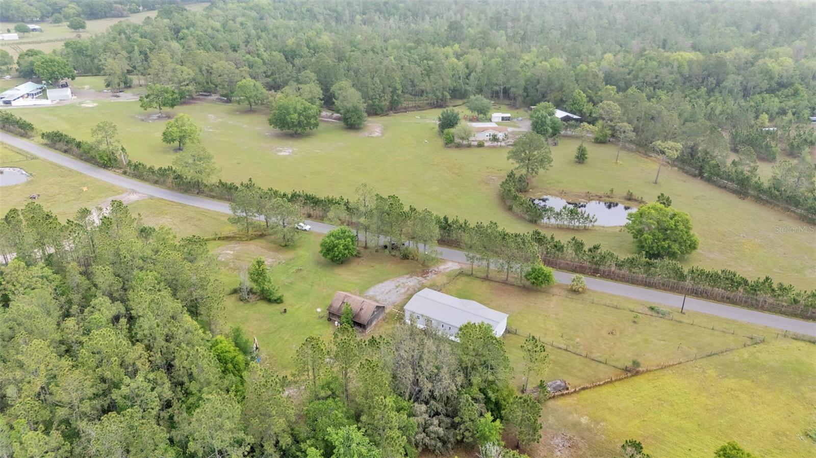 Image 8 of 45 For 17365 Poyner Road N