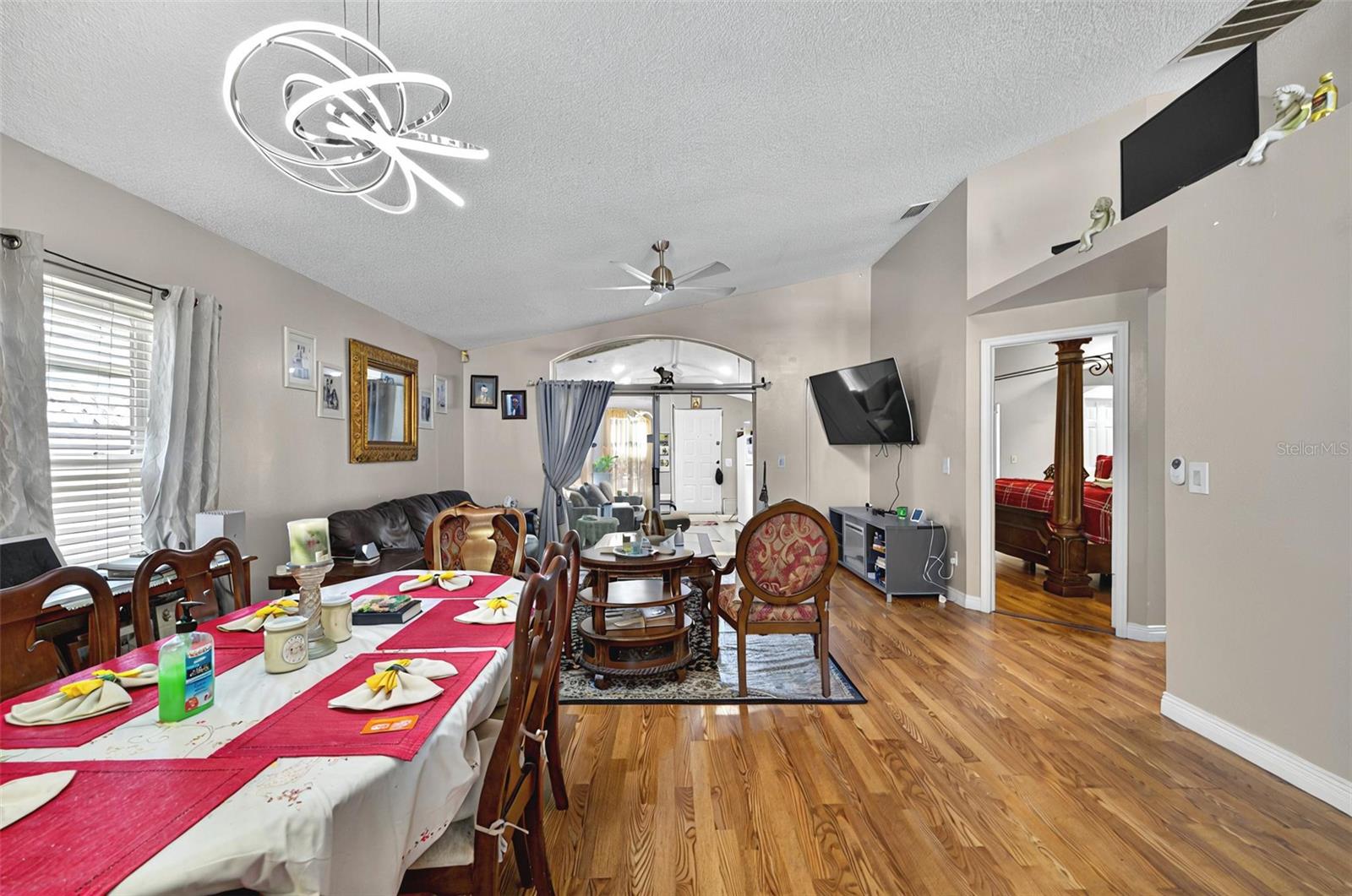 Image 12 of 46 For 1573 Avleigh Circle