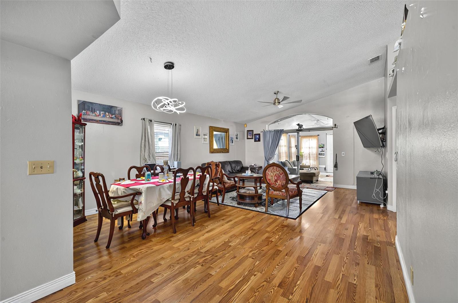 Image 8 of 46 For 1573 Avleigh Circle