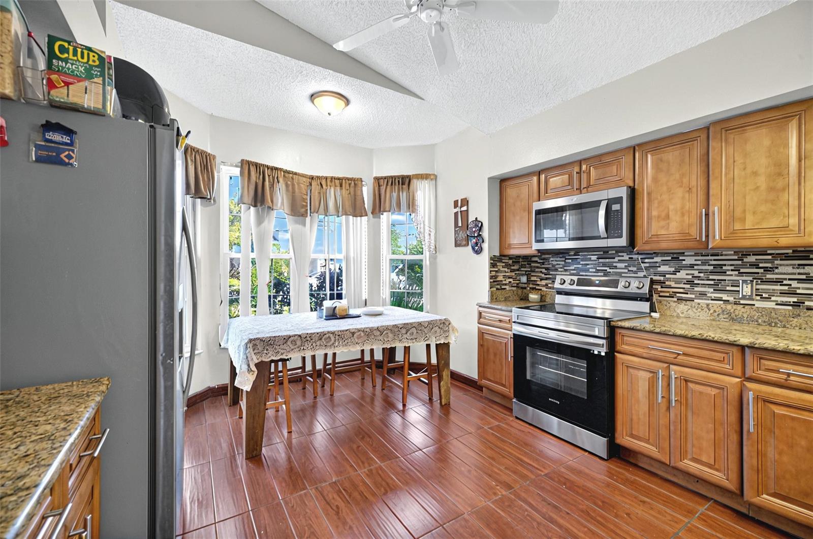 Image 9 of 46 For 1573 Avleigh Circle