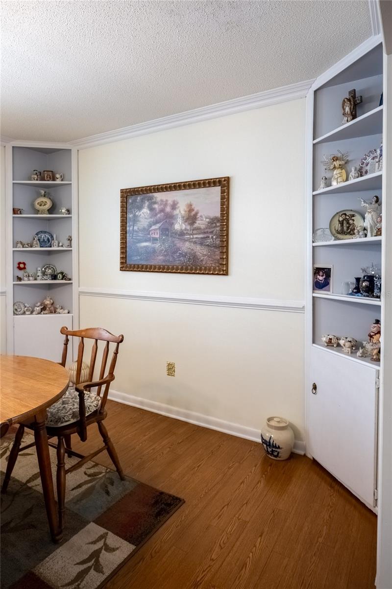 Image 11 of 44 For 3570 Milano Avenue 3570
