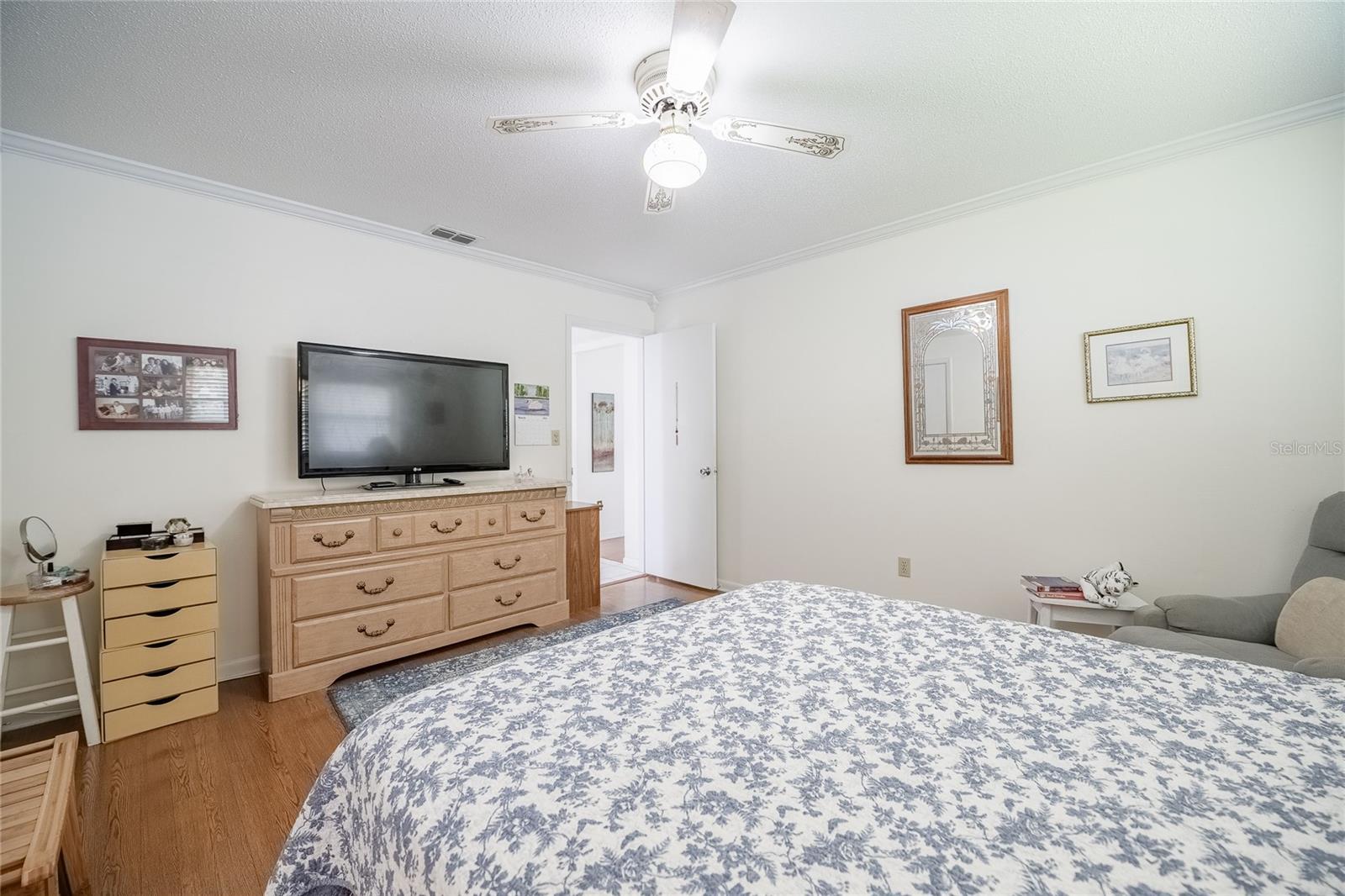 Image 24 of 44 For 3570 Milano Avenue 3570