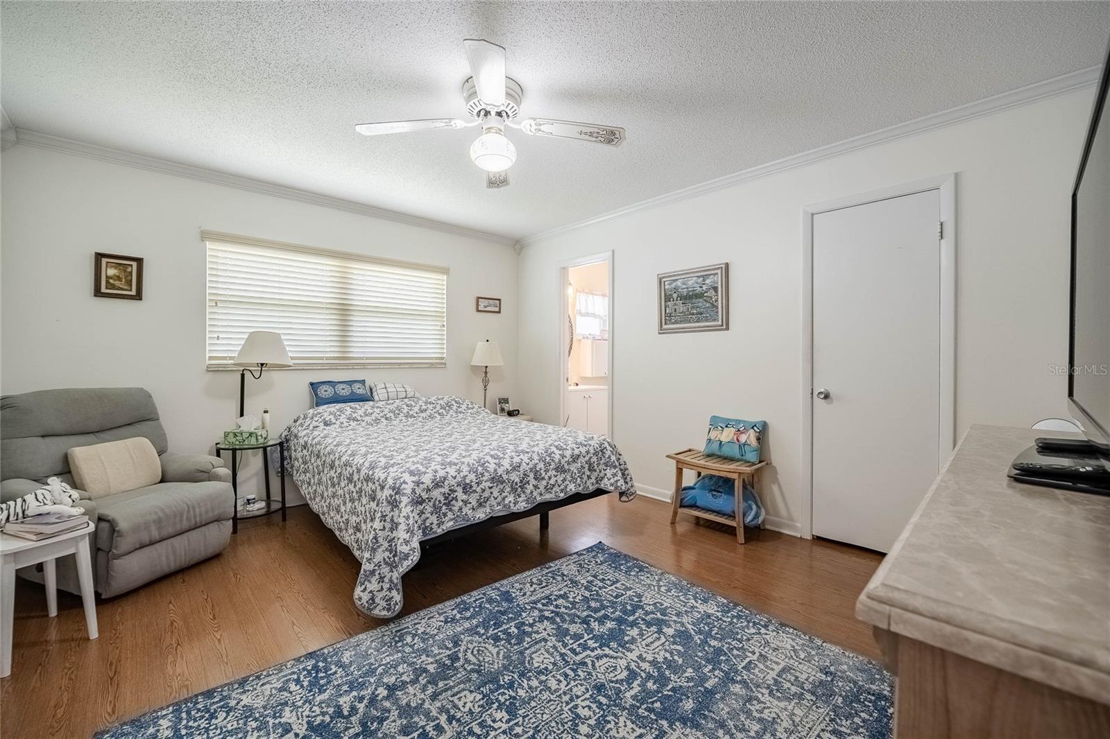 Image 25 of 44 For 3570 Milano Avenue 3570