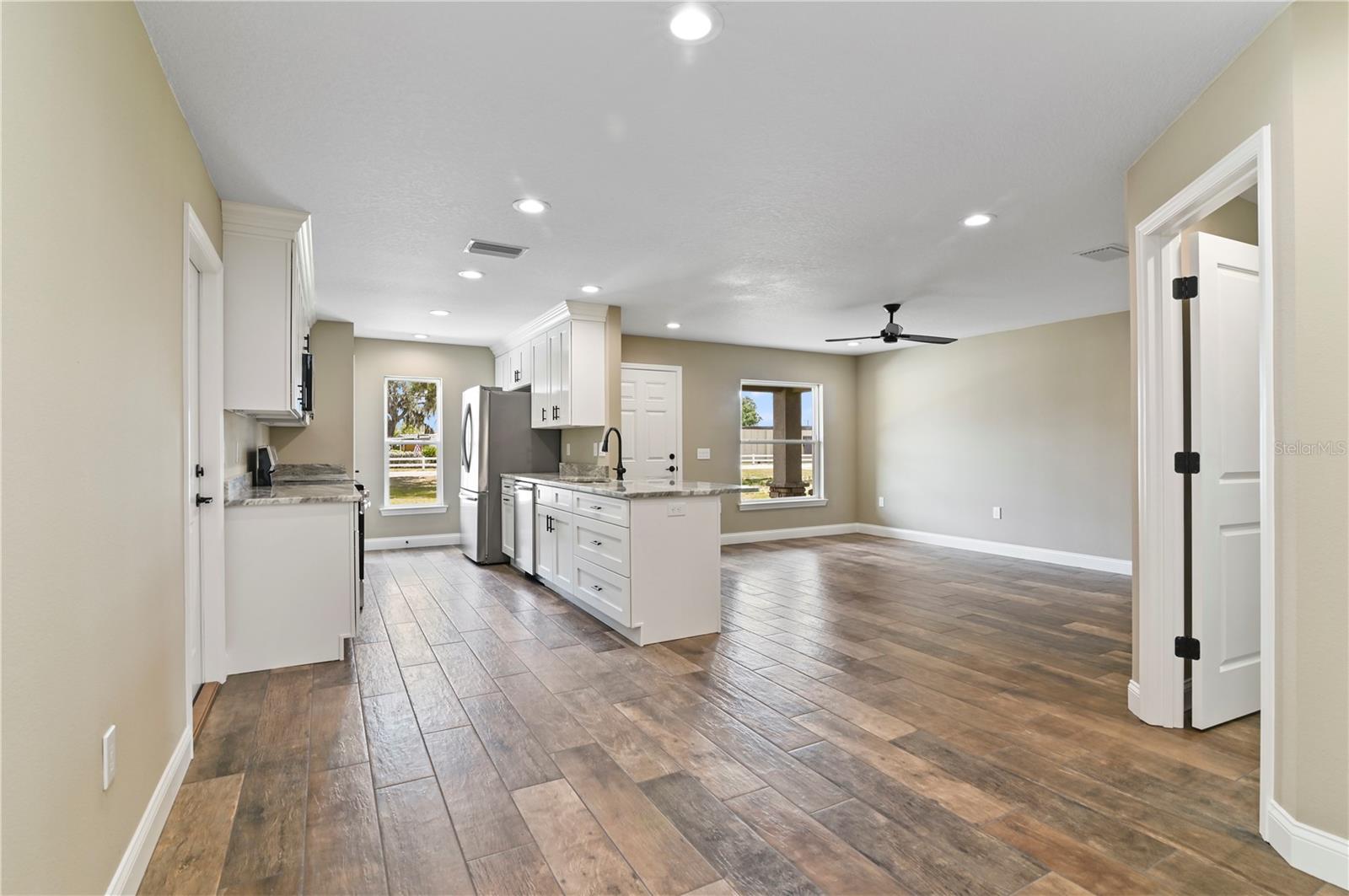 Image 15 of 35 For 6625 Thornhill Road