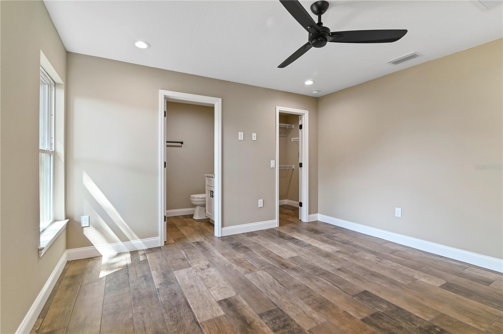 Image 17 of 35 For 6625 Thornhill Road