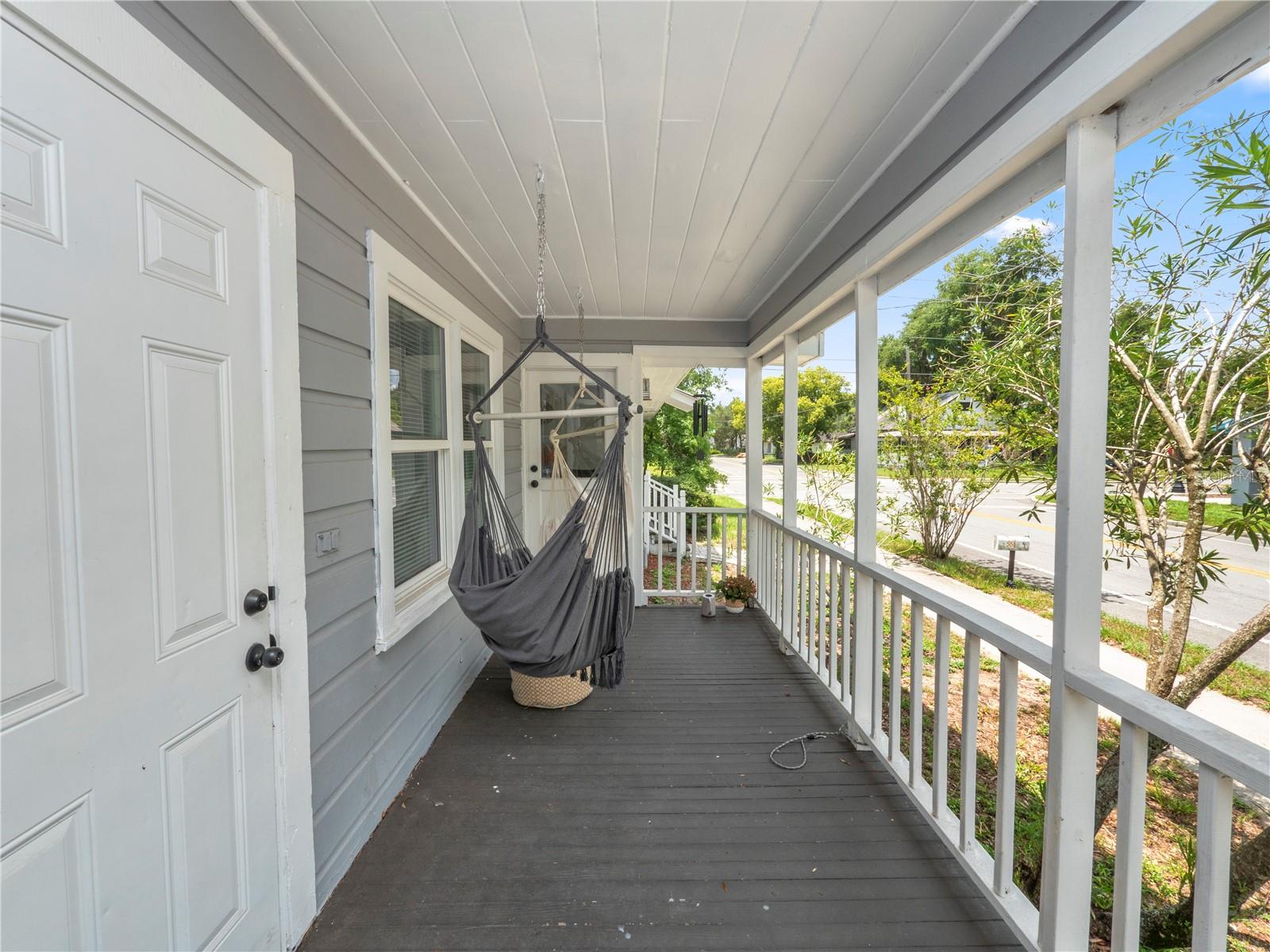 Image 5 of 33 For 219 Ariana Street A-b