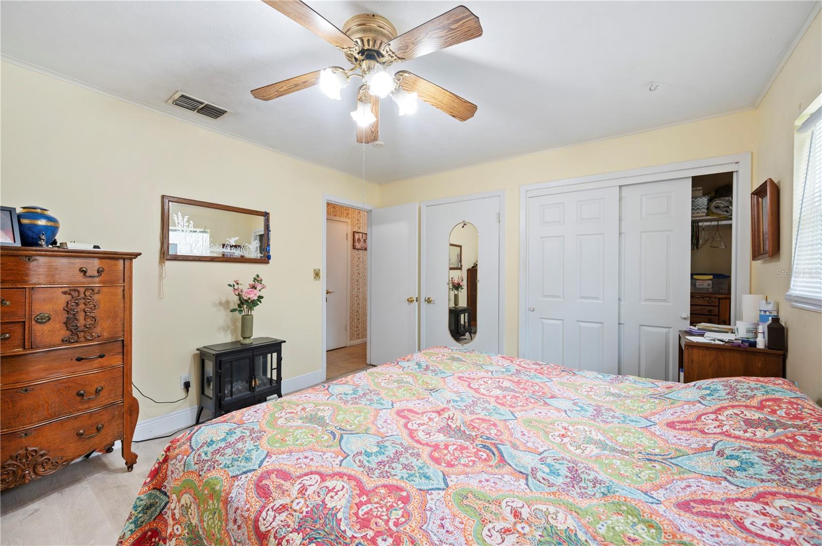 Image 18 of 28 For 1440 Conant Street