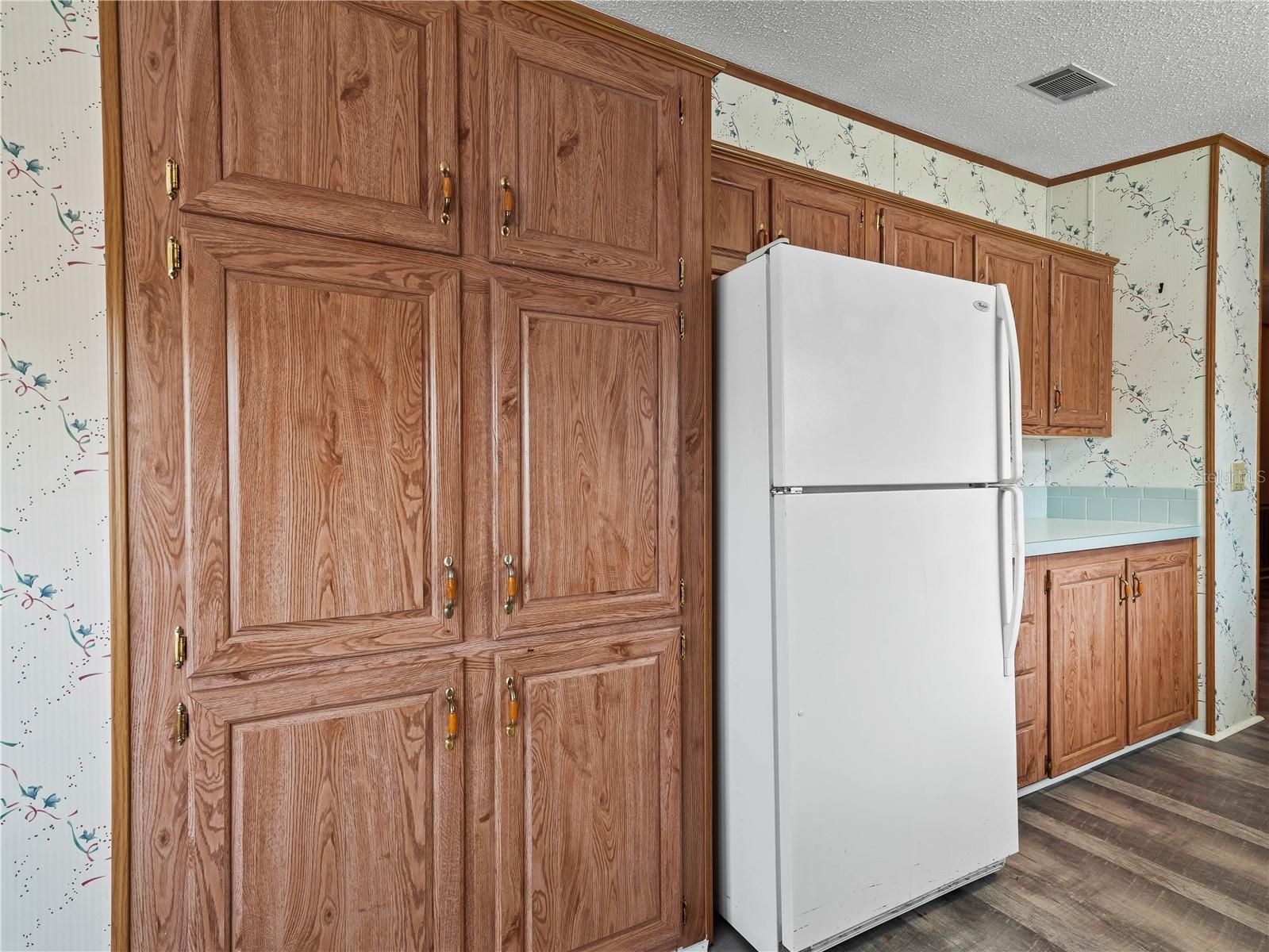 Image 16 of 43 For 3441 Maple Drive