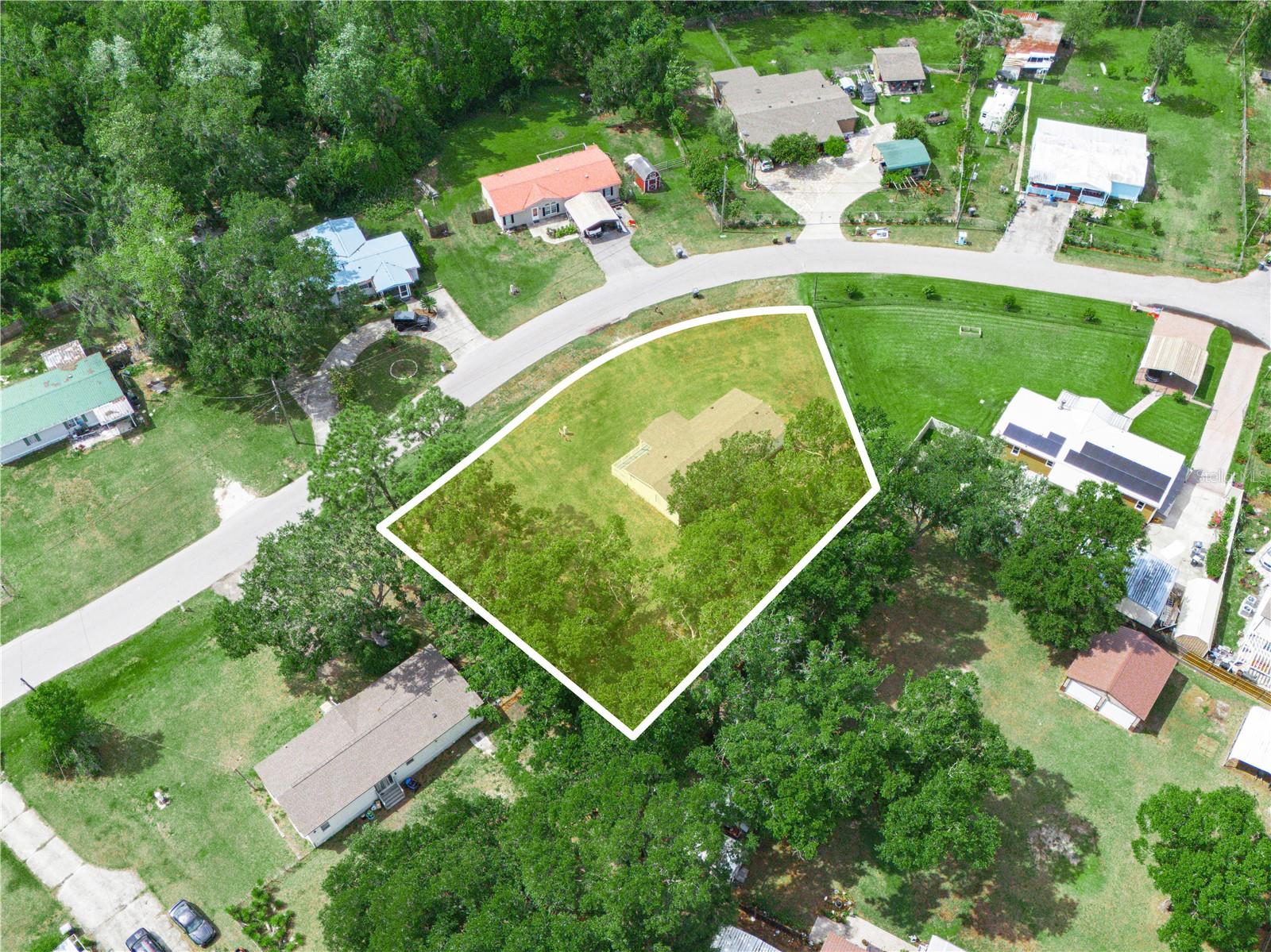 Image 31 of 43 For 3441 Maple Drive
