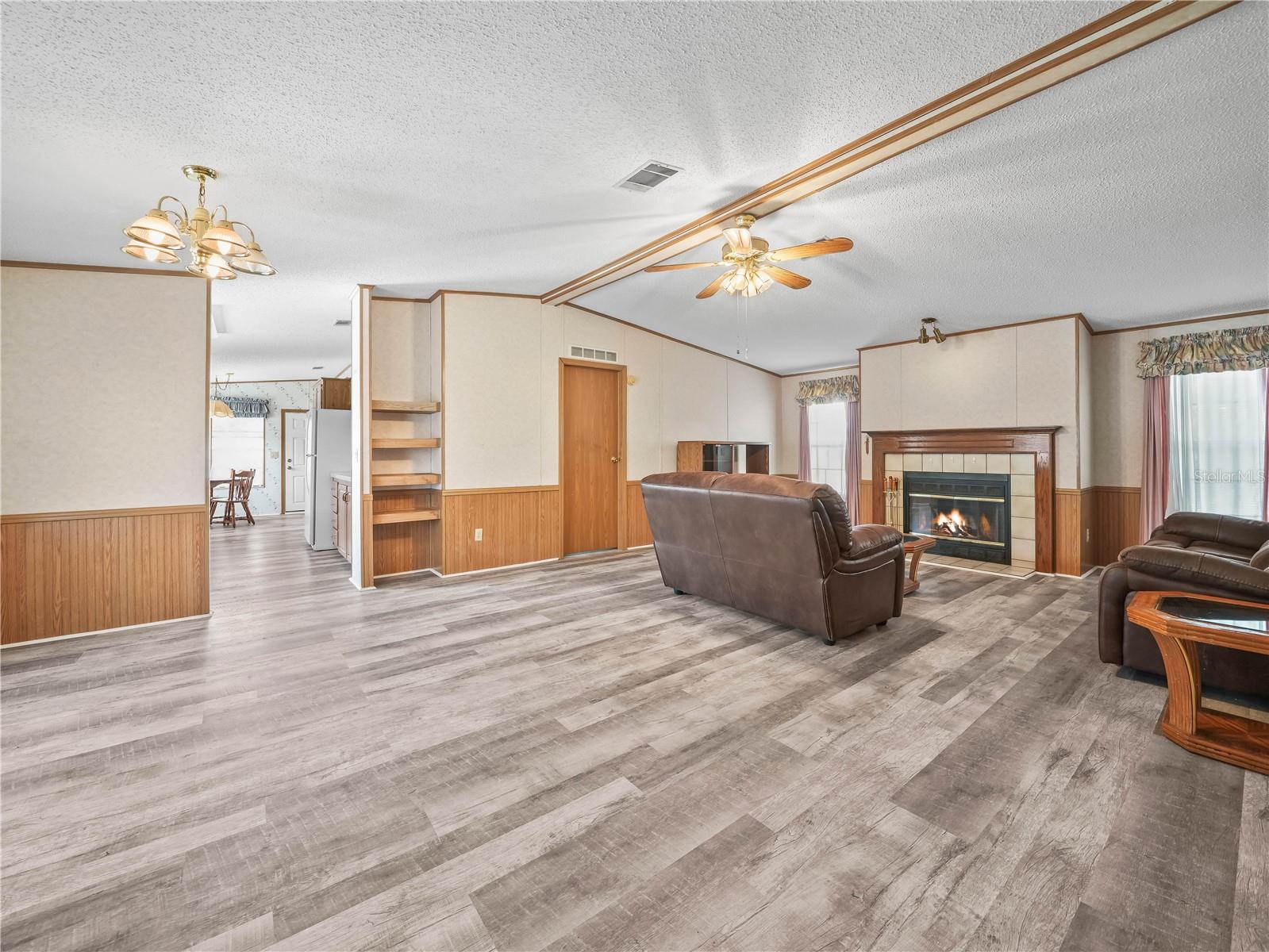 Image 7 of 43 For 3441 Maple Drive