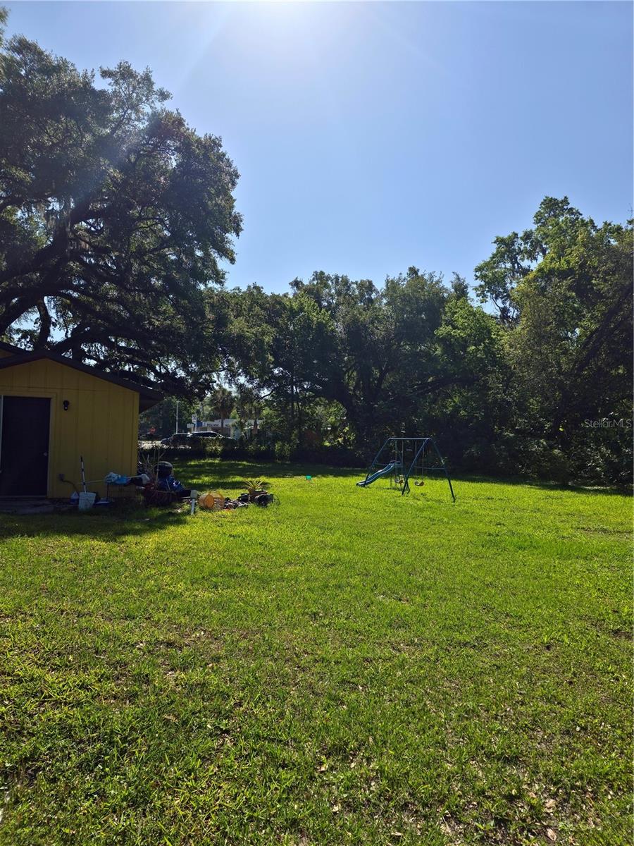 Image 10 of 10 For 37 3rd Avenue