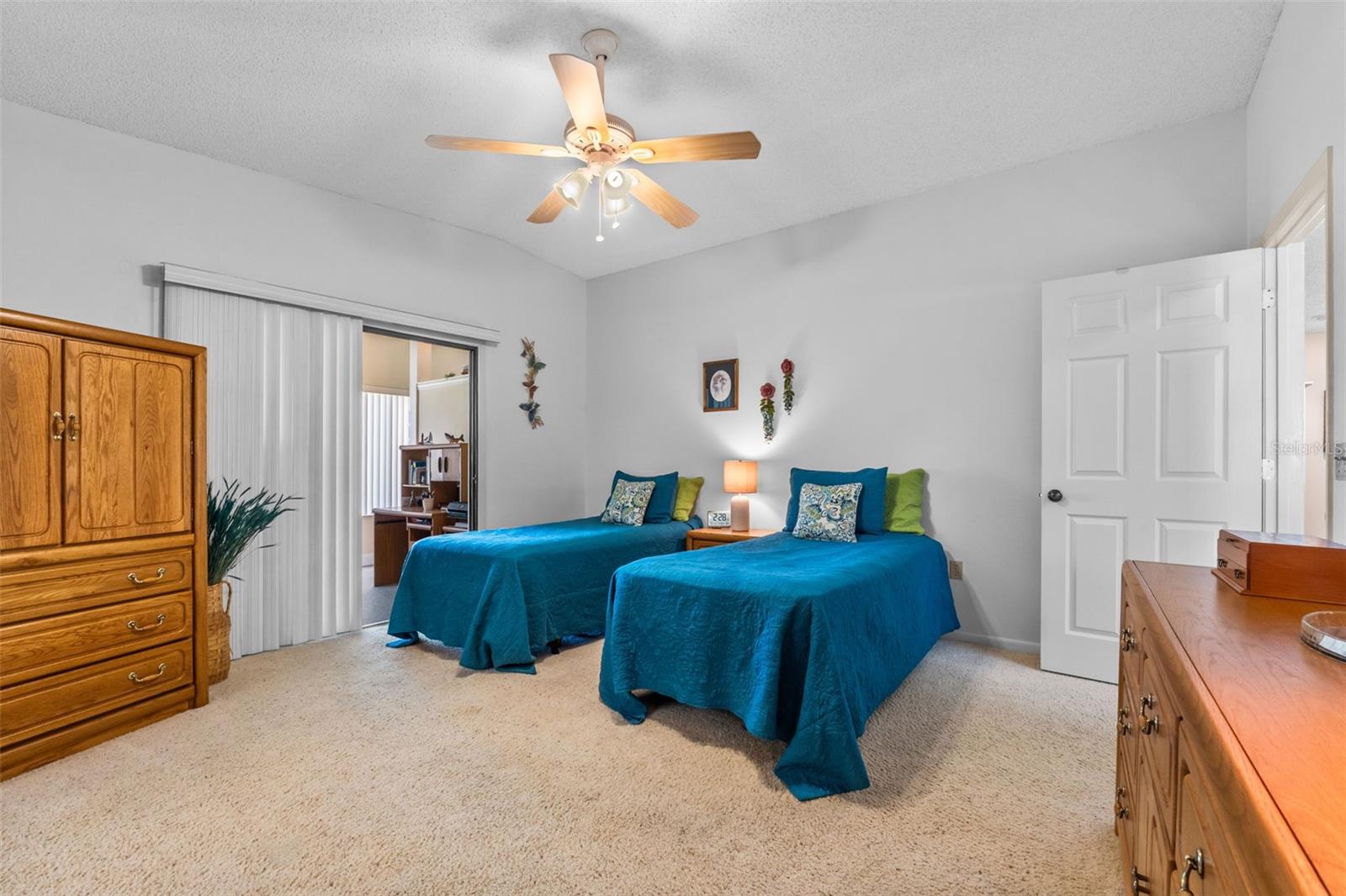 Image 16 of 45 For 3149 Sand Trap Court